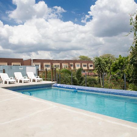 Choose To Be Happy At Brompton Estates - One And Two Bedroom With Pool คิงส์ตัน ภายนอก รูปภาพ