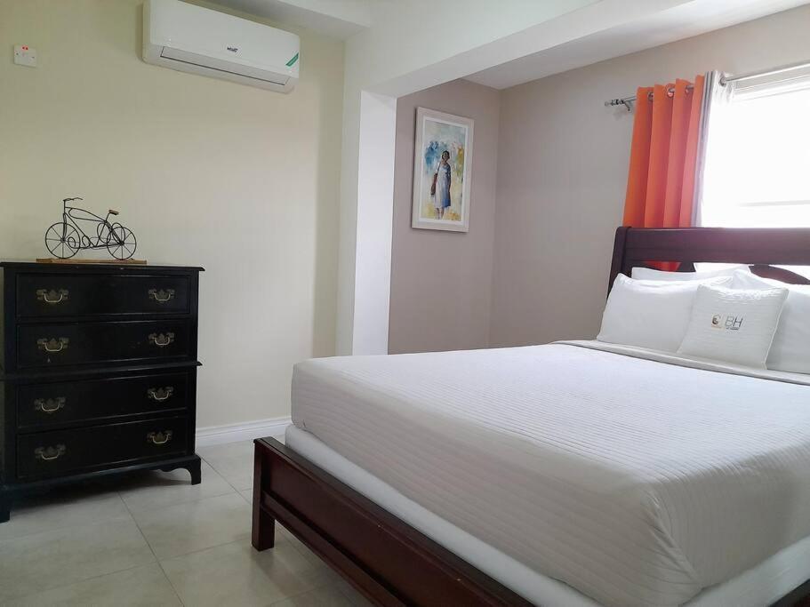 Choose To Be Happy At Brompton Estates - One And Two Bedroom With Pool คิงส์ตัน ภายนอก รูปภาพ