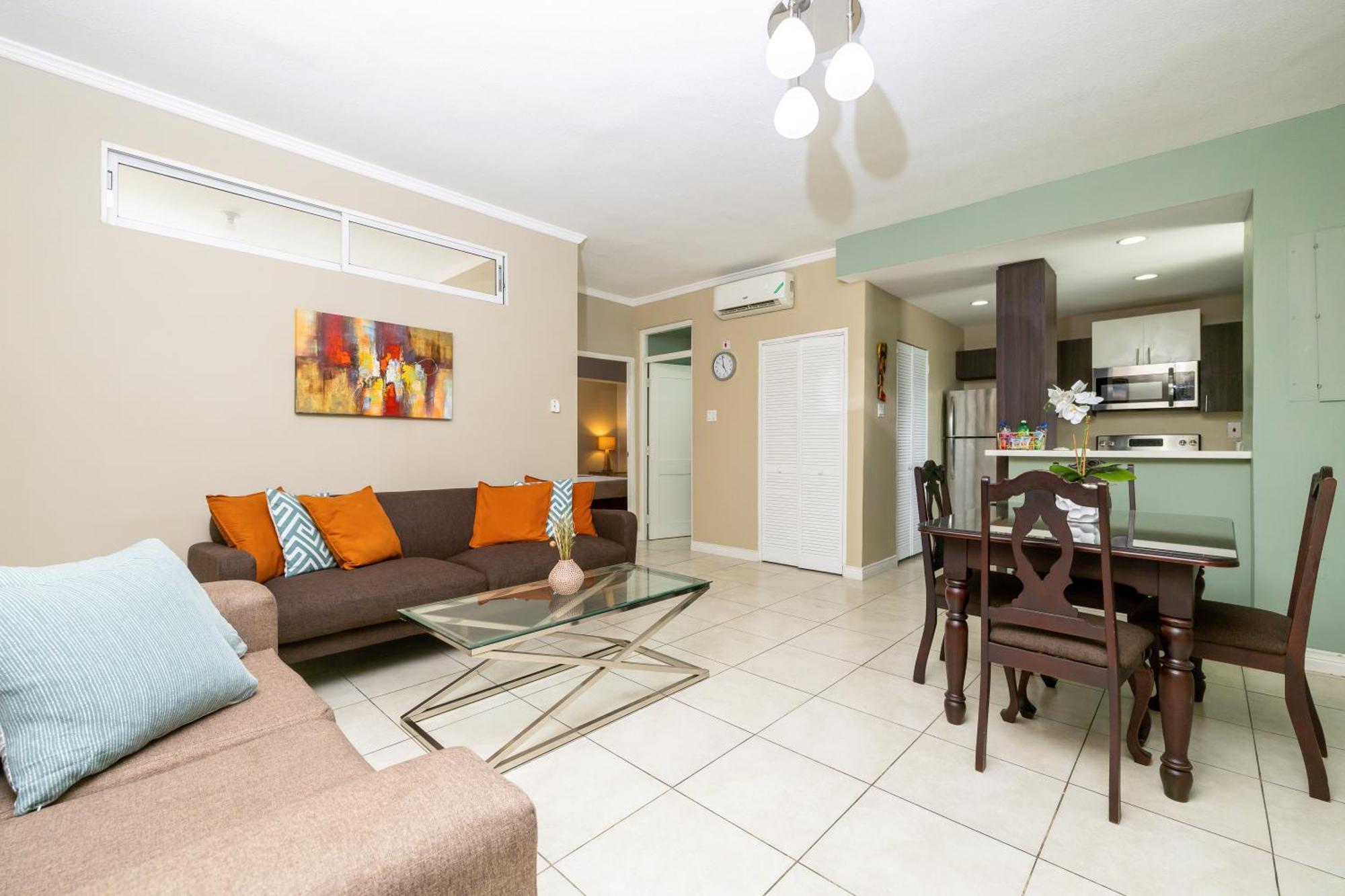 Choose To Be Happy At Brompton Estates - One And Two Bedroom With Pool คิงส์ตัน ภายนอก รูปภาพ