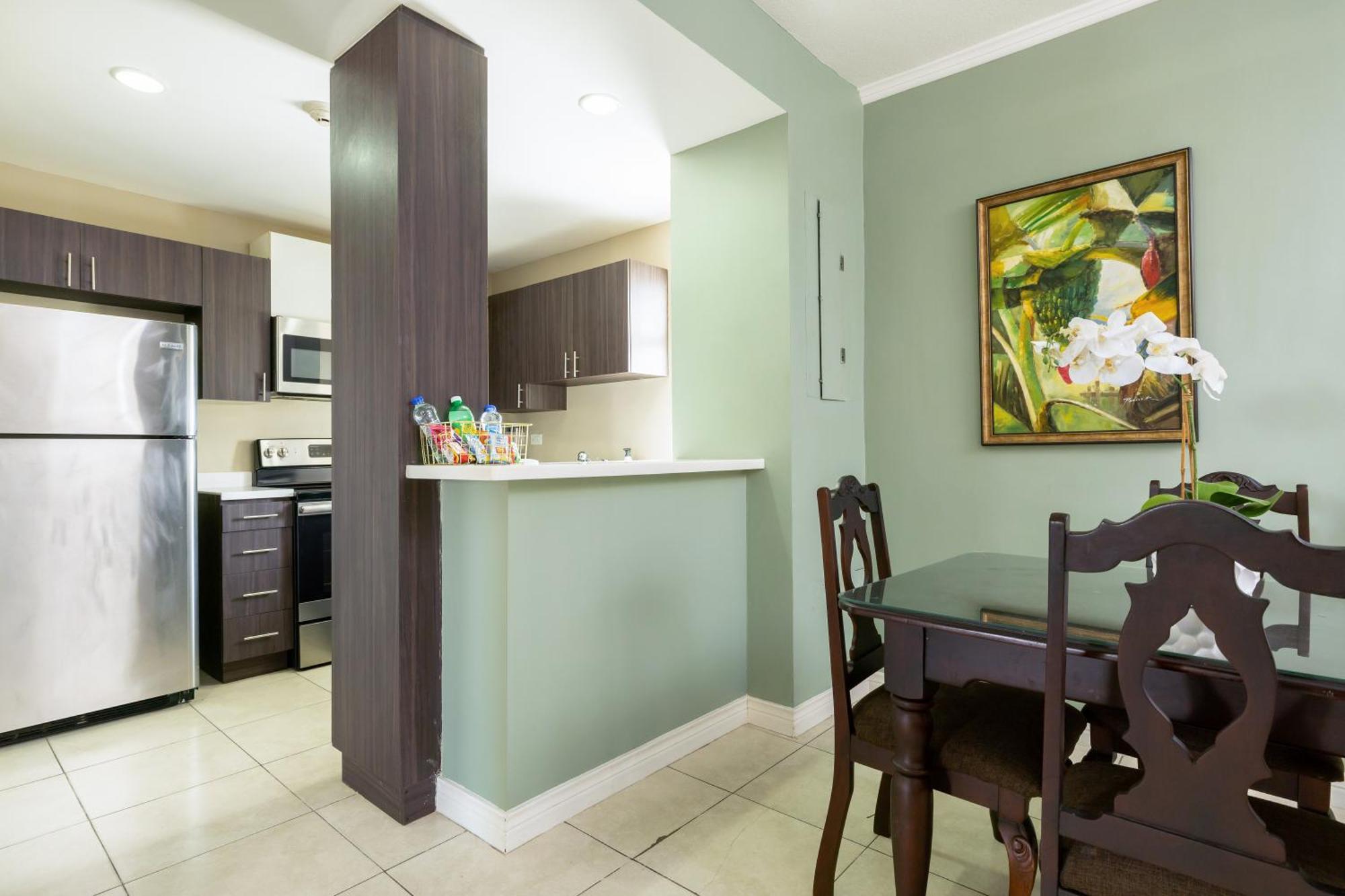 Choose To Be Happy At Brompton Estates - One And Two Bedroom With Pool คิงส์ตัน ภายนอก รูปภาพ